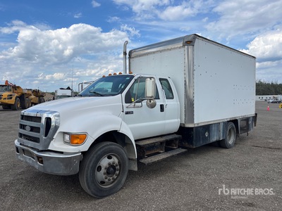 2006 Ford F-750 XL 4x2 Extended Cab Lube Truck