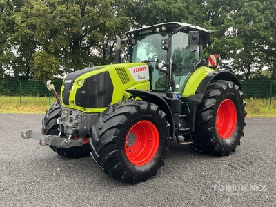 2018 Claas Axion 810 CMatic جرار ذو دفع رباعي