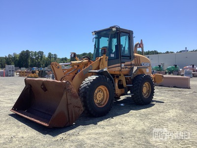 Case 521D Wheel Loader