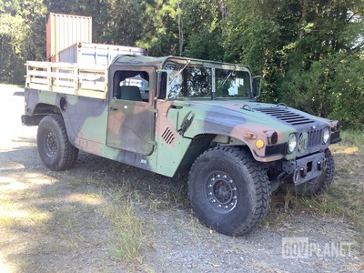 2002 AM General M1097A2 HMMWV 2 Door Soft Top w/Truck Body