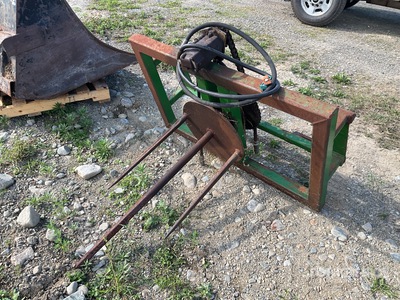 HMD Hydraulic 40 in Skid Steer أداة فك الحزم