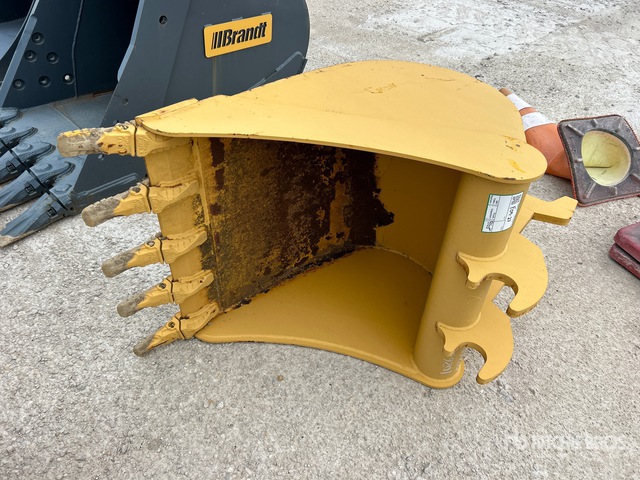 30 in 10.3 cyd Digging bucket - fits John Deere 60G Excavator Bucket ...