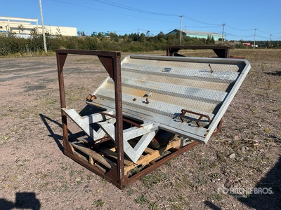 Headache Rack, Man Basket, Fenders