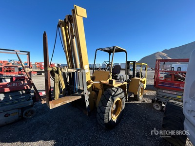 Hyster Pneumatic Tire Forklift (Inoperable)