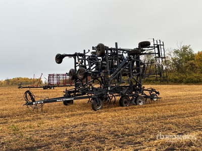 2001 Flexi-Coil ST820 47 ft محراث