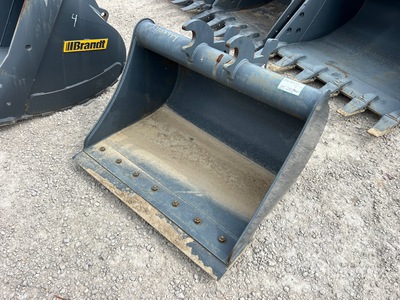 44 in 15.8 cyd Cleanup bucket fits John Deere 60D Excavator Bucket