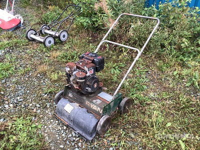 2001 Ryan Ren-O-Thin Lawn Dethatcher