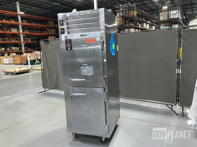 Traulsen ADT132WUT-HHS Commercial Refrigerator/Freezer