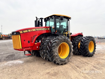 2017 Versatile 400 Articulated Tractor