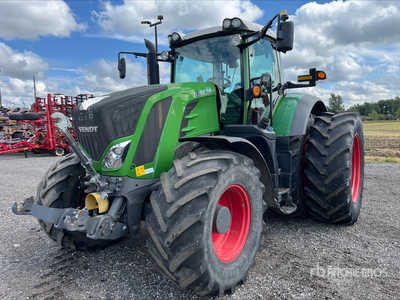 2018 Fendt 828 Vario 4WD Tractor