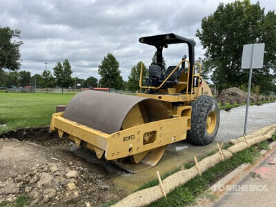 2011 Cat CS-54 Rodillo compactador