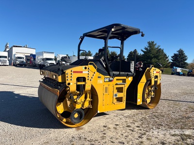 2016 Cat CB66B Double Drum Roller