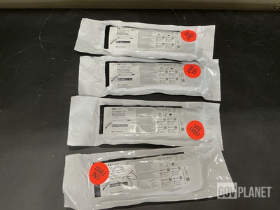 (4) Covidien SIGTRSB60AXT Tri-Staple 2.0 Reinforced Reloads