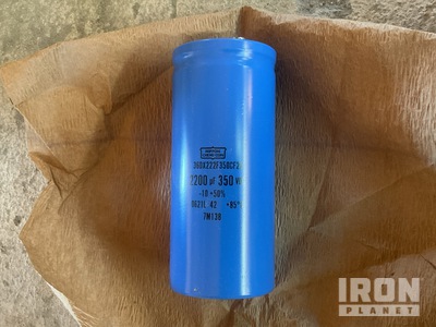 (8) Fixed Capacitors