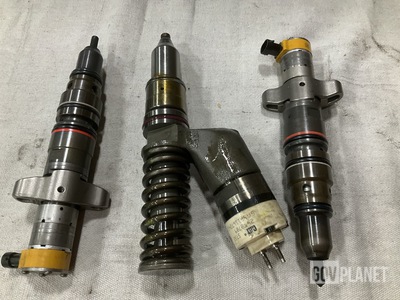 (6) Cat 249-0709 Fuel Injectors & (11) Cat 238-8091 Fuel Injectors