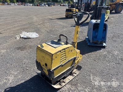 2009 Bomag BPR55/65D Reversible Plancha compactadora