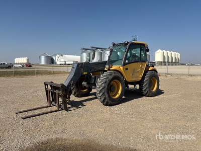 1999 New Holland LM430 Telehandler