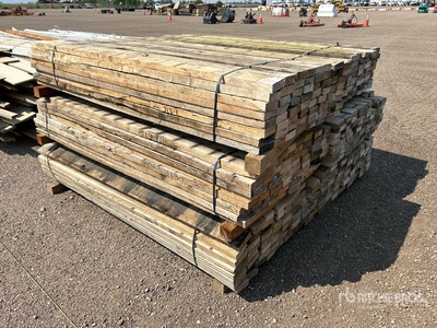 Quantity of 8 Ft. 2x6 Oak/Hardwood Tablas de madera