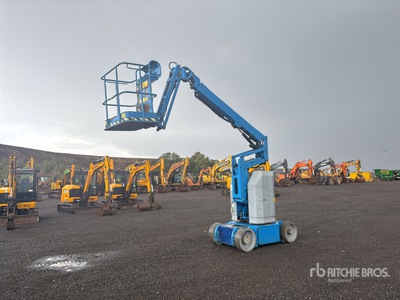 2013 Genie Z30/20NRJ 2WD Electric رافعة بذراع