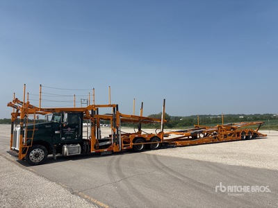 2014 Peterbilt 365 4x2 Camión portavehiculos