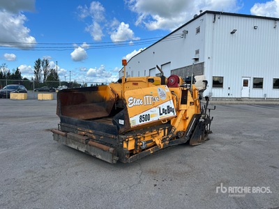 2000 LeeBoy L8500 Track Extendedora de Asfalto