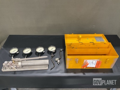 Ashcroft 1327BG101 Portable Gauge Tester