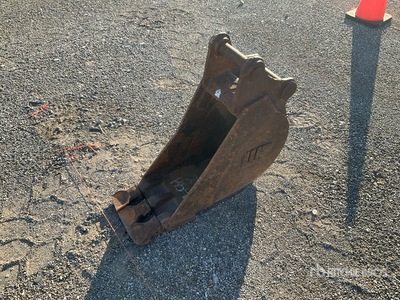 Werk-Brau 12 in Digging Excavator Bucket - Fits Cat 305E