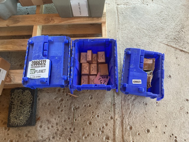 Lot of Assorted Screws & Bolts