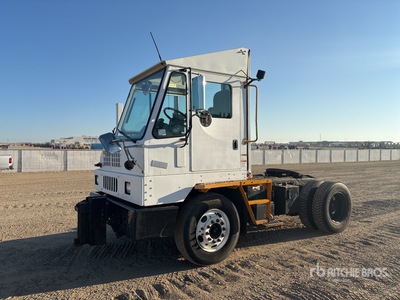 2011 Kalmar 4x2 Spotter Truck