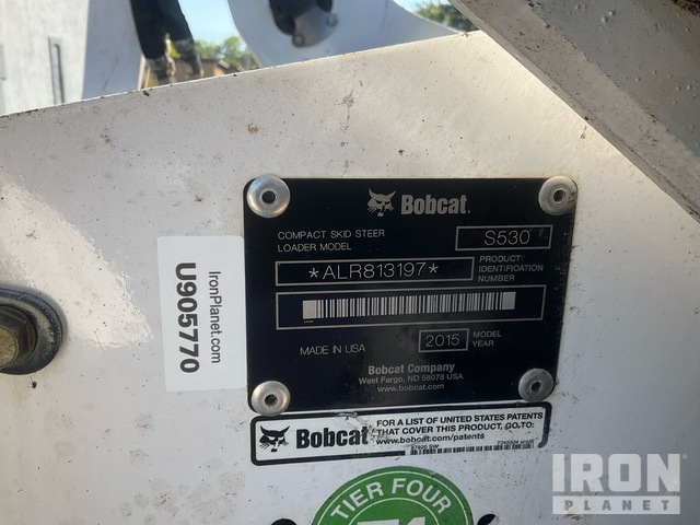 MINI CARGADOR SOBRE RUEDAS 2015 BOBCAT LOADER