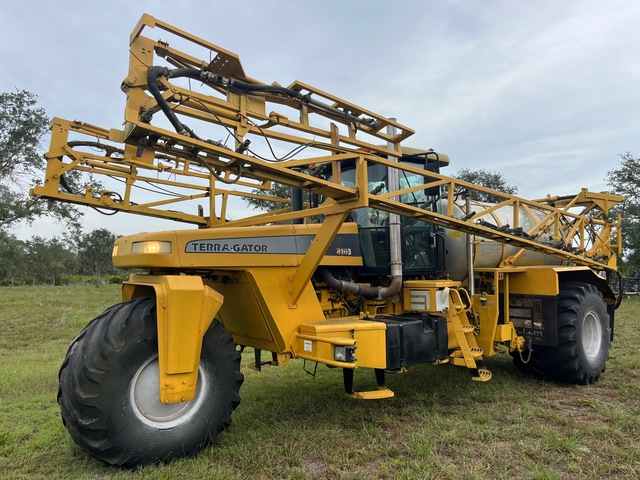 2001 Terra-Gator 8103 70 ft 3 Wheel Self-Propelled Sprayer