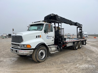 Hiab 335 K-4 7500 lb Knuckle Boom on 2003 Sterling L9500 8x4 شاحنة رافعة