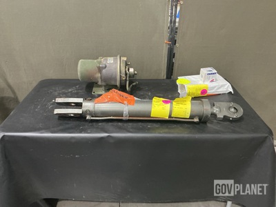 (2) Cylinder Assemblies, (7) Oil Filters & (2) Evaporators