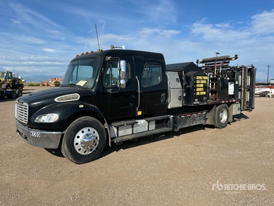 Heat Design HDE1050MV on 2013 Freightliner M2 106 4x2 Crew Cab Camion parcheador en caliente