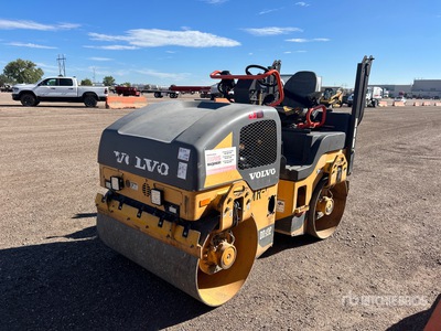 2018 Volvo DD30B Double Drum Roller (Inoperable)