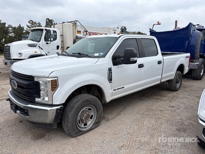2019 Ford F-350 XL 4x4 Crew Cab Pickup