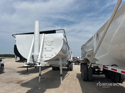 1997 Load King 40 ft T/A Frameless Remolque banera