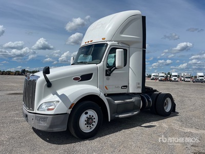 2018 Peterbilt 579 4x2 S/A Day Cab Truck Tractor