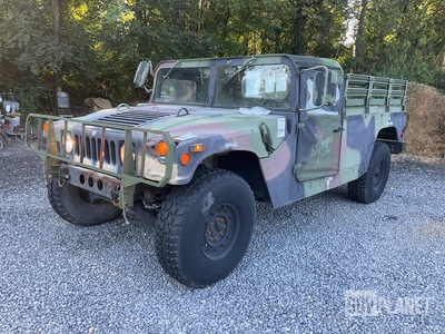 1986 AM General M1097 HMMWV 2 Door Soft Top w/Truck Body