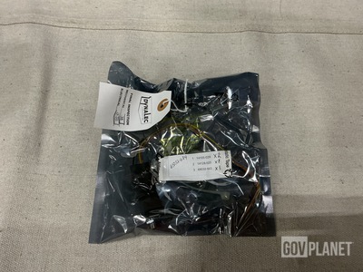 (41) Dynalec 65032-684 Tip Jacks