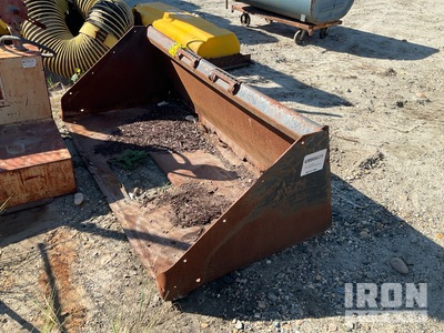 72 in Skid Steer Bucket
