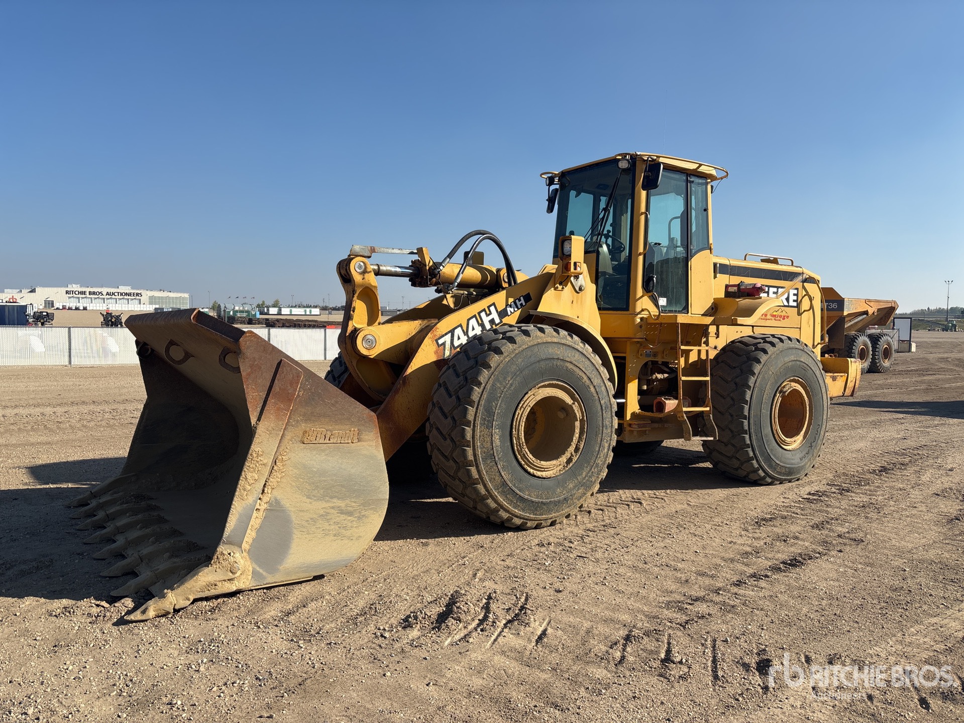 1999 John Deere 744H ホイールローダー
