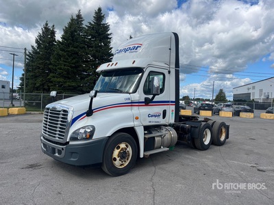 2017 Freightliner Cascadia 125 6x4 Ciągnik siodłowy T/A z kabiną dzienną