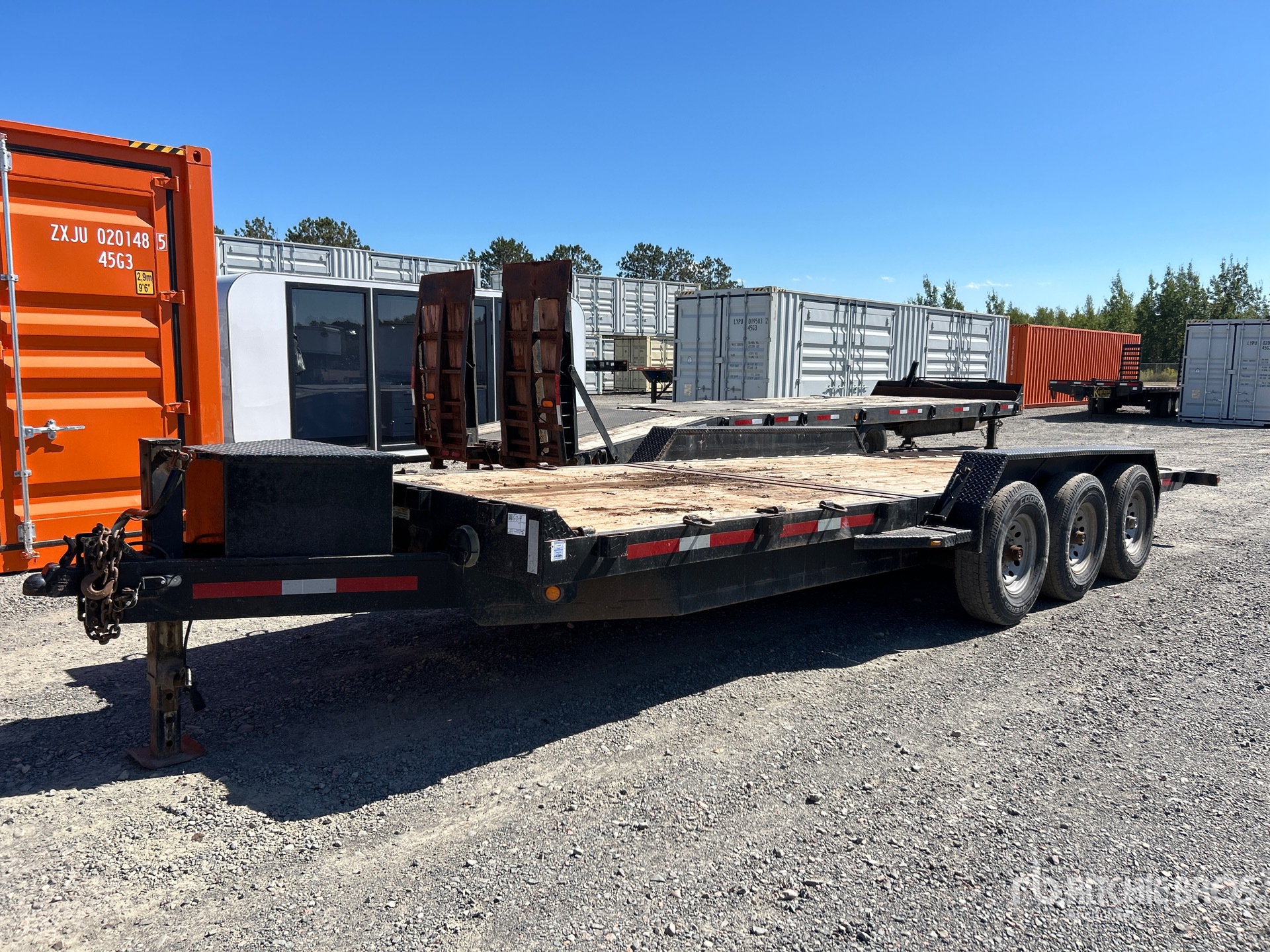 2018 Friesen CT-24-3 22 ft Tri/A Tilt Deck Trailer