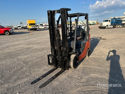 2015 Toyota 8FGCU25 4500 lb Cushion Tire Forklift
