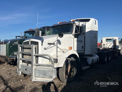 2014 Kenworth T800 6x4 Tracteur routier couchette (Inoperable)