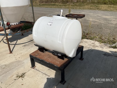 110 gal Poly Water Tank
