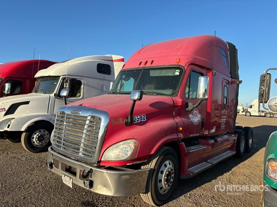 2012 Freightliner Cascadia 125 6x4 Sleeper Truck Tractor (Inoperable)