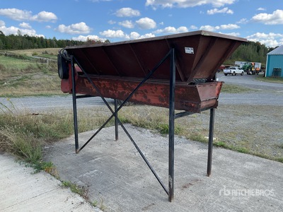 16 in x 11 ft Stationary Feed Taśmociąg