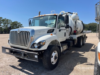 2008 Presvac Systems on 2009 International 7400 6x4 Vacuüm Graafmachine
